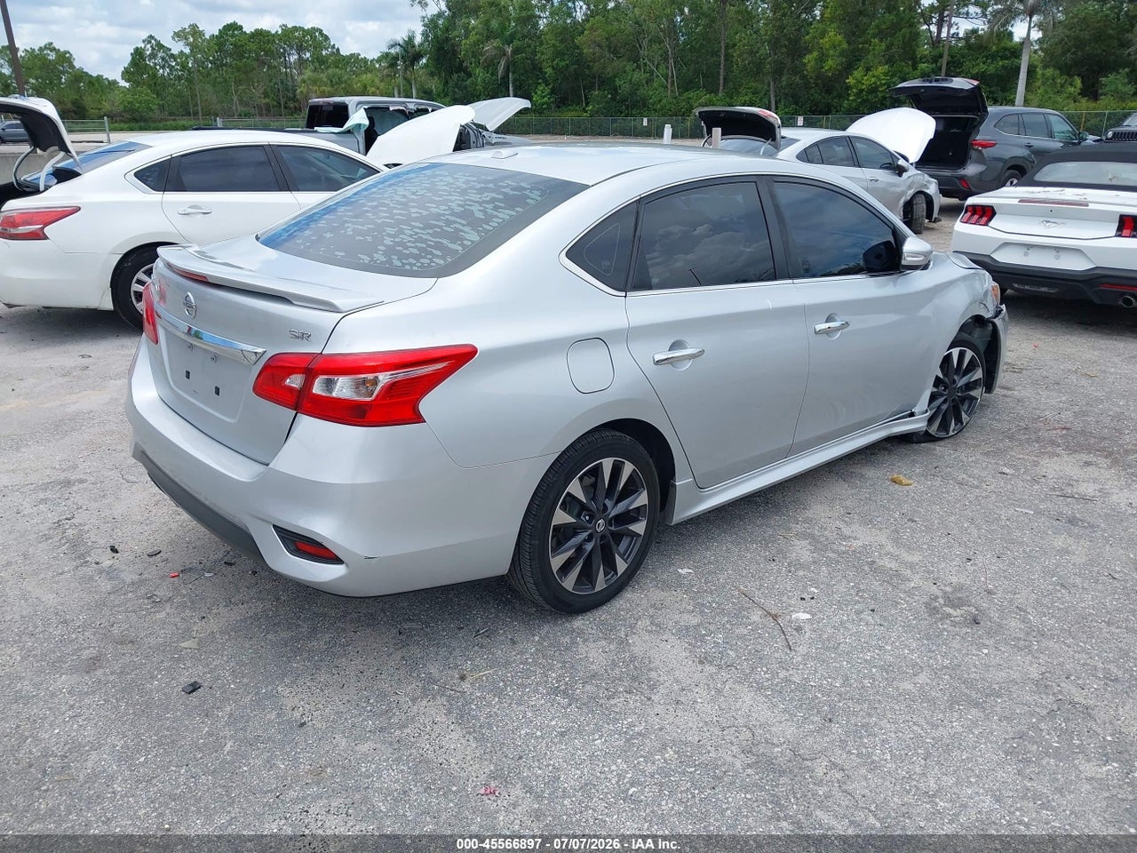 2017 NISSAN SENTRA SR thumbnail 5