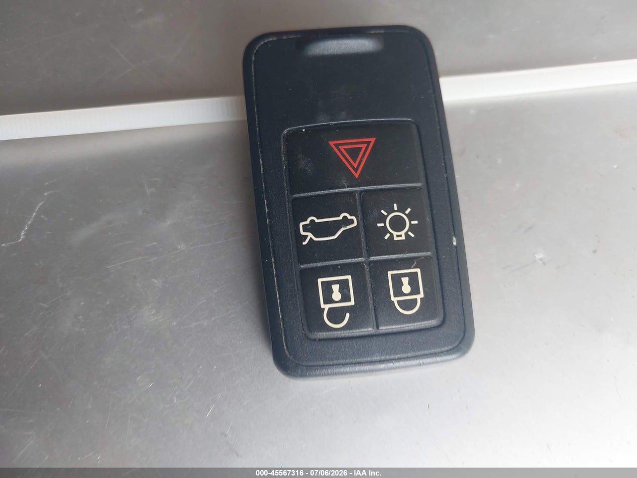 2011 VOLVO XC60 3.2 thumbnail 12