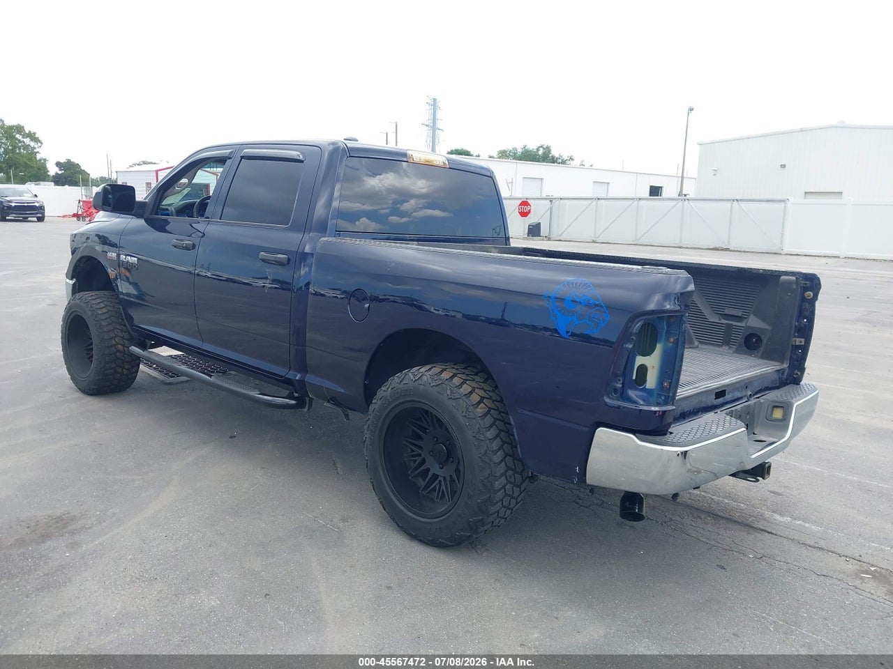 2015 RAM 1500 ST thumbnail 4