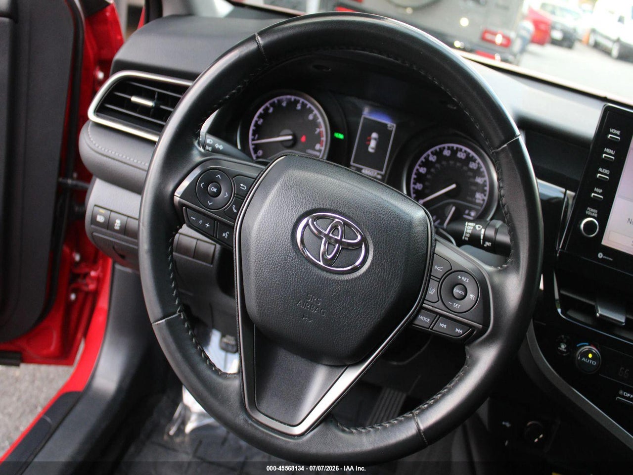 2022 TOYOTA CAMRY SE thumbnail 12