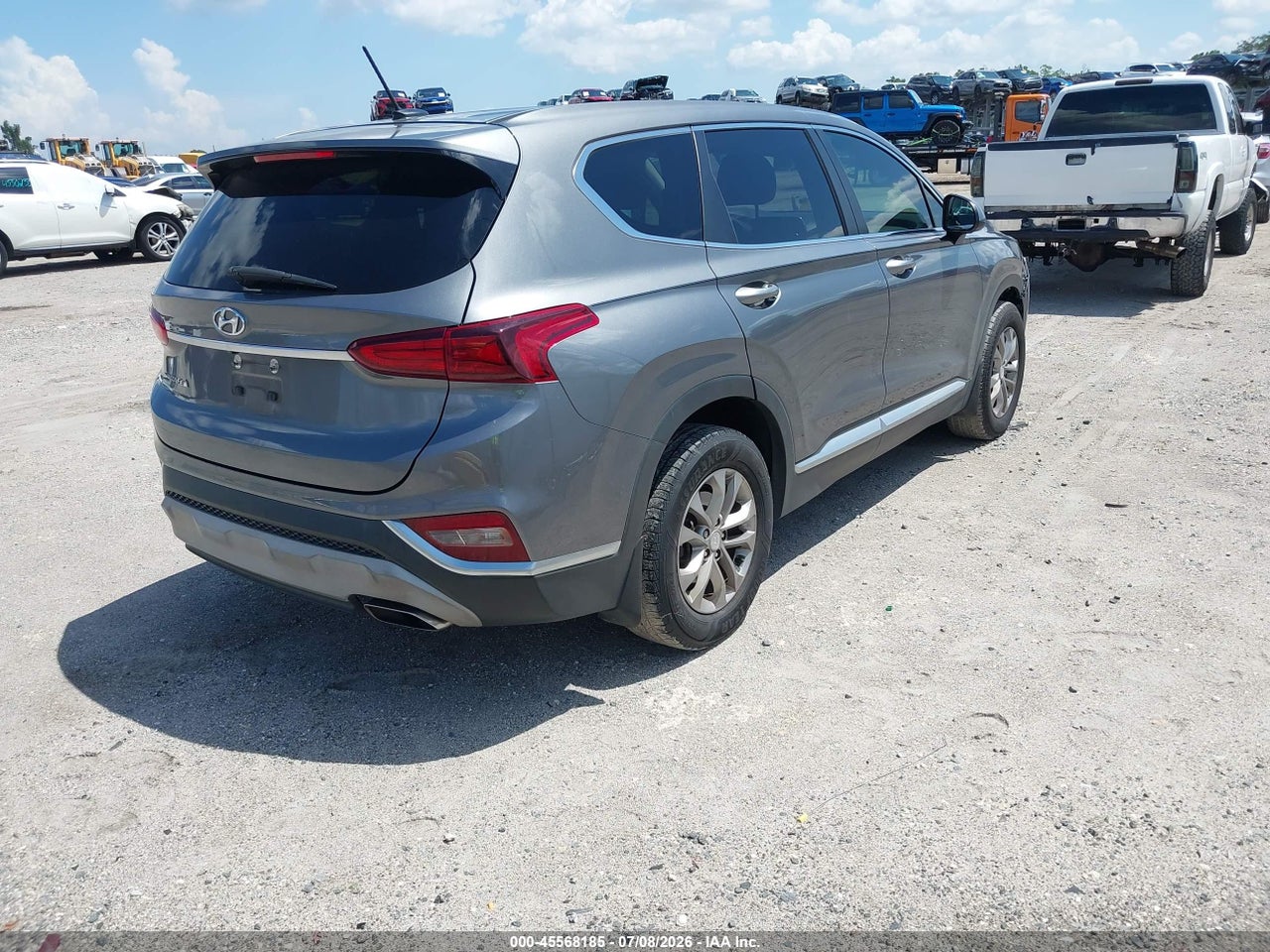 2020 HYUNDAI SANTA FE SE thumbnail 5