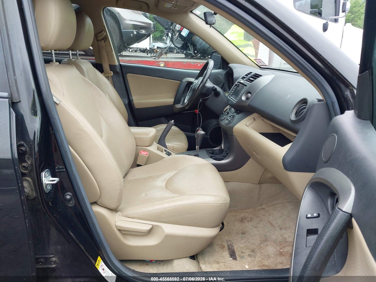 2011 TOYOTA RAV4 LIMITED V6 thumbnail 6