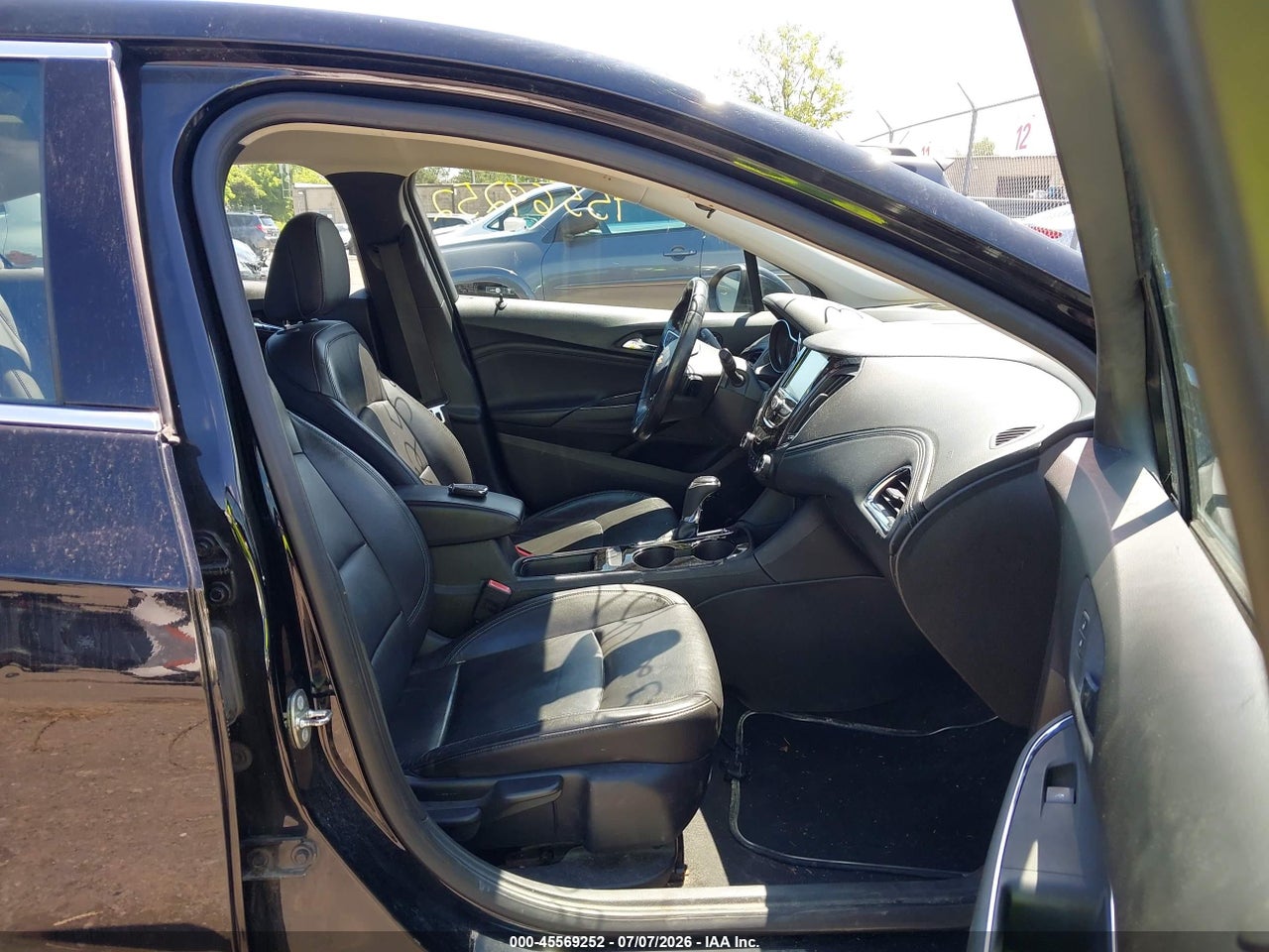 2018 CHEVROLET CRUZE PREMIER AUTO thumbnail 6