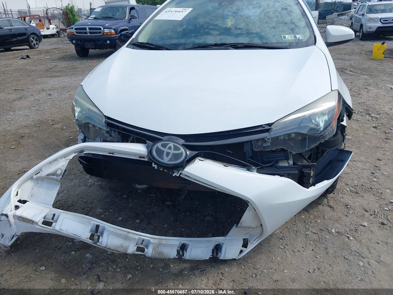 2017 TOYOTA COROLLA LE thumbnail 7