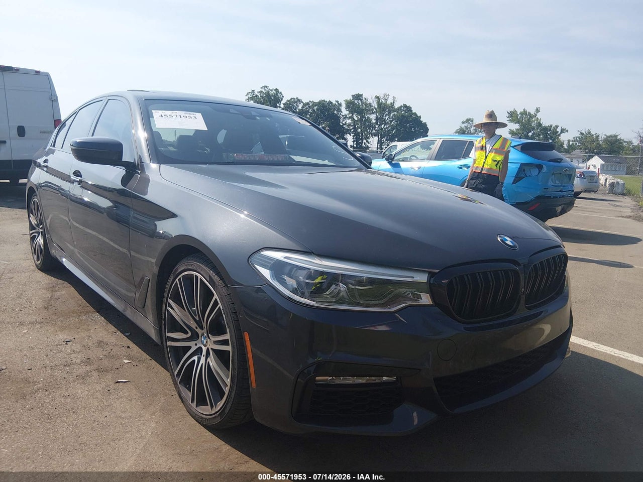 2017 BMW 540I XDRIVE thumbnail 2