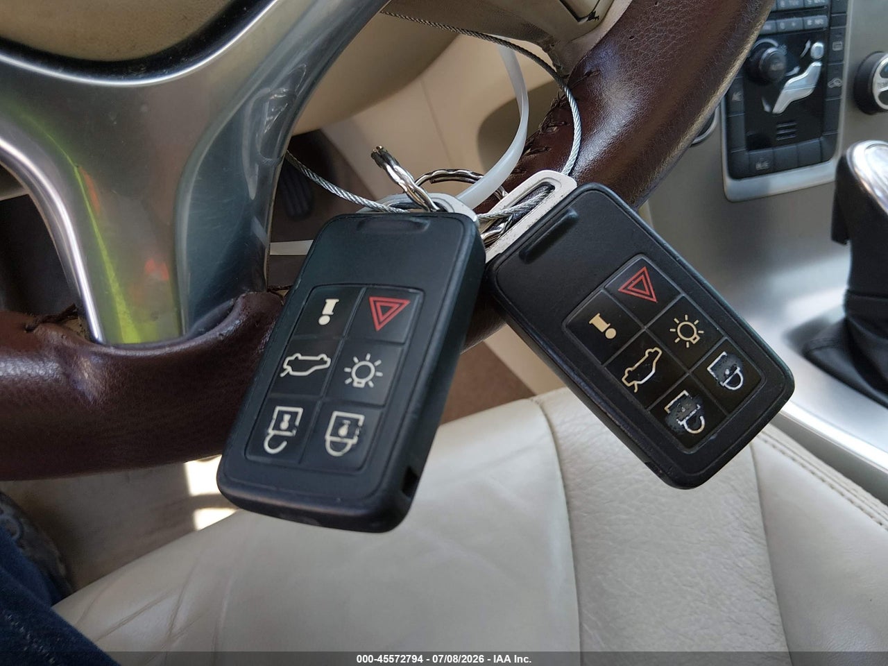 2013 VOLVO XC60 3.2 thumbnail 12