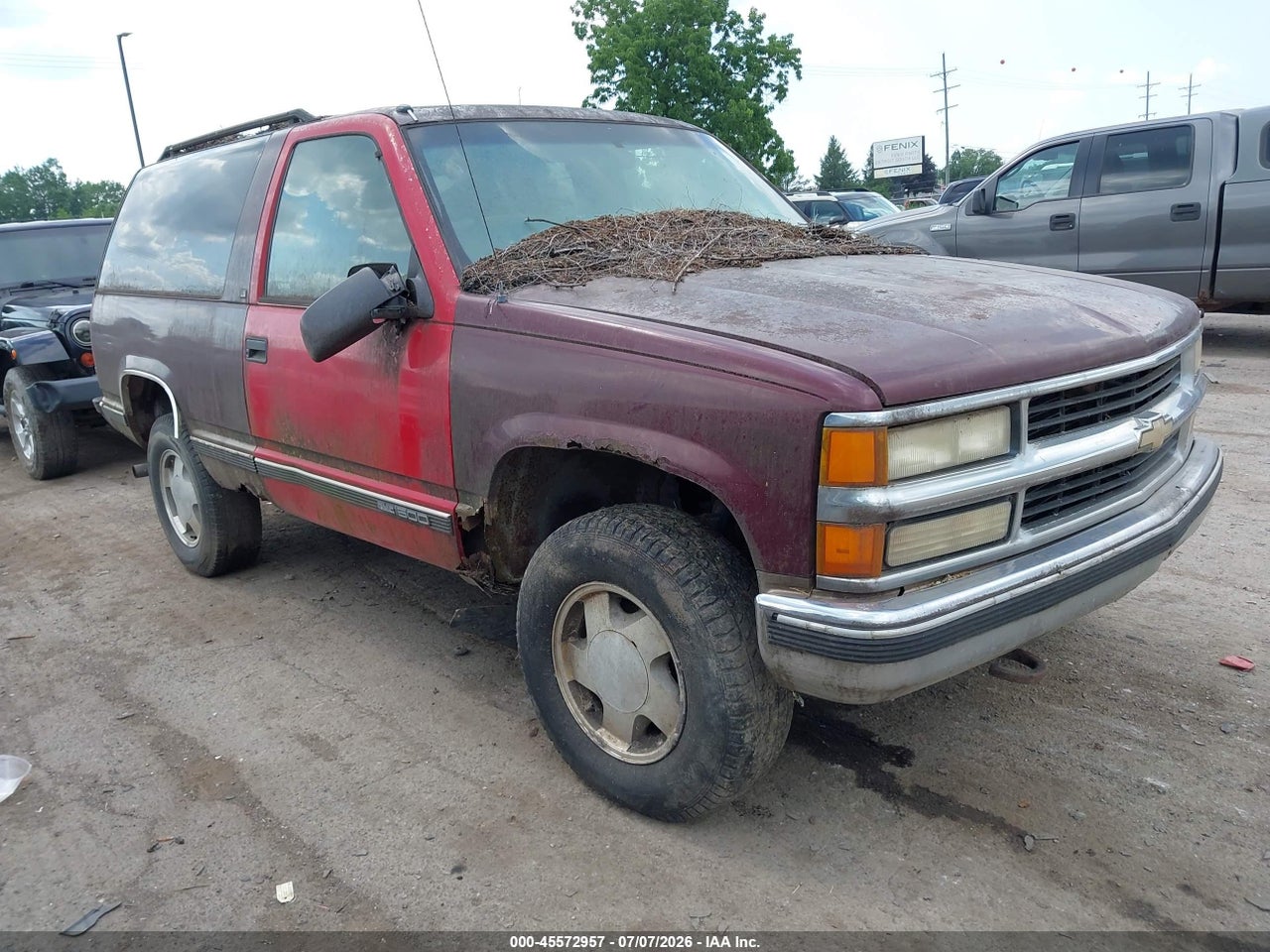 1995 CHEVROLET TAHOE K1500 thumbnail 2
