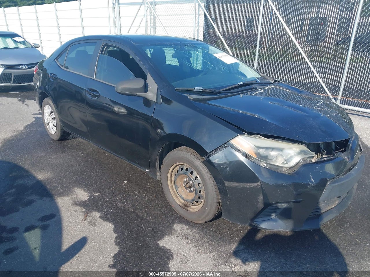2015 TOYOTA COROLLA L thumbnail 2