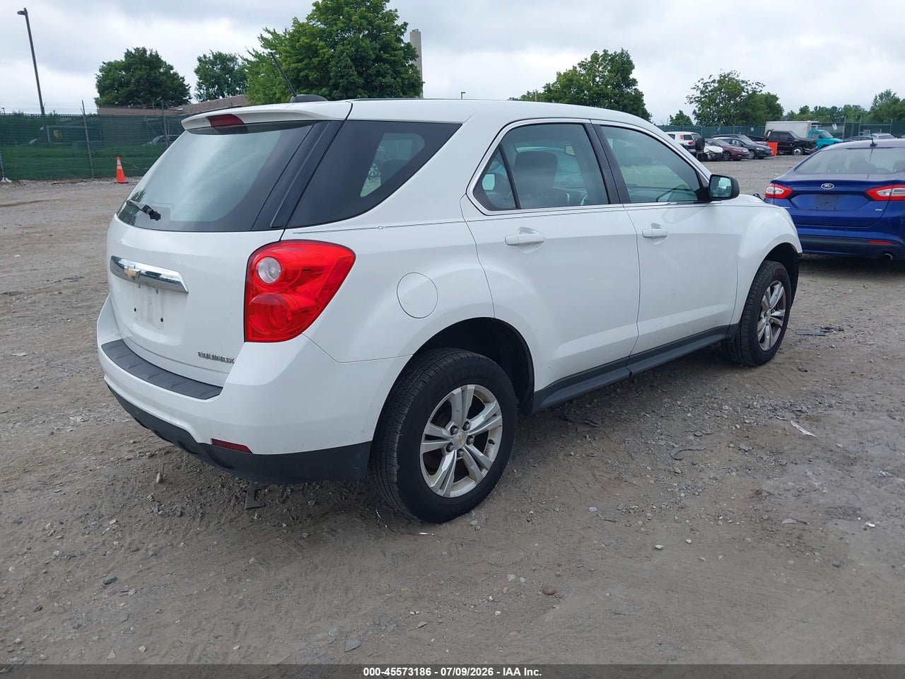 2015 CHEVROLET EQUINOX LS thumbnail 5