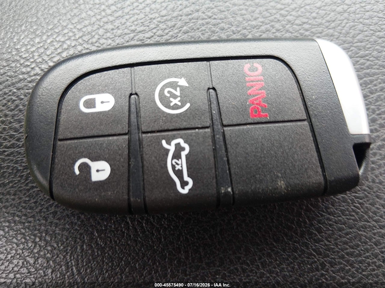 2014 RAM 1500 LARAMIE thumbnail 12