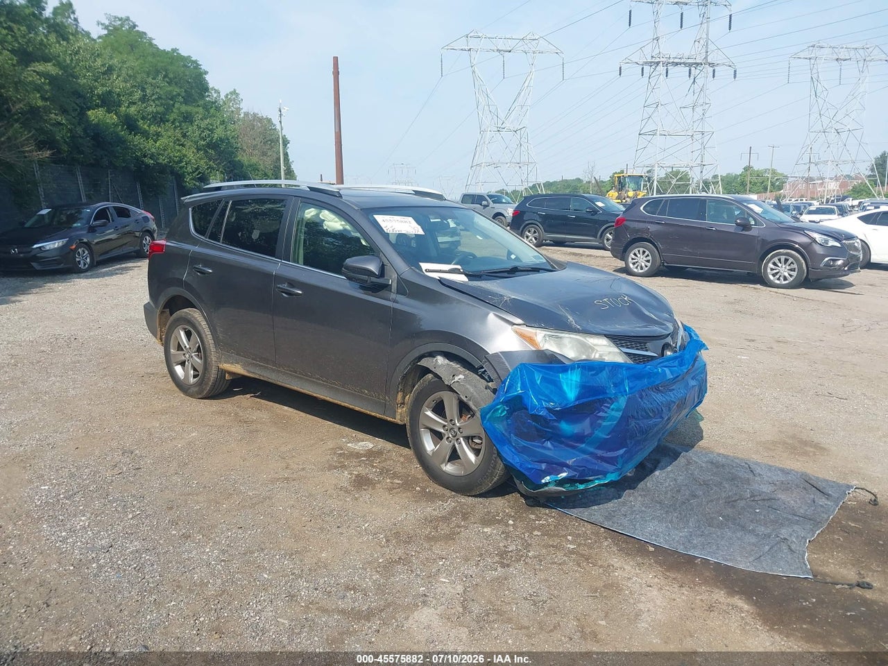 2015 TOYOTA RAV4 XLE thumbnail 2