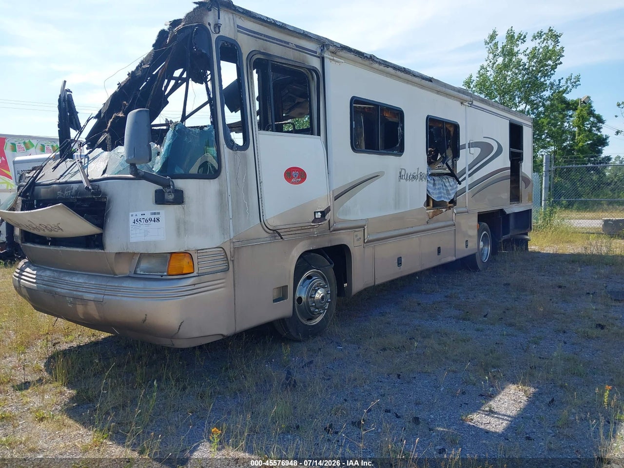 2000 FREIGHTLINER CHASSIS X LINE MOTOR HOME thumbnail 3