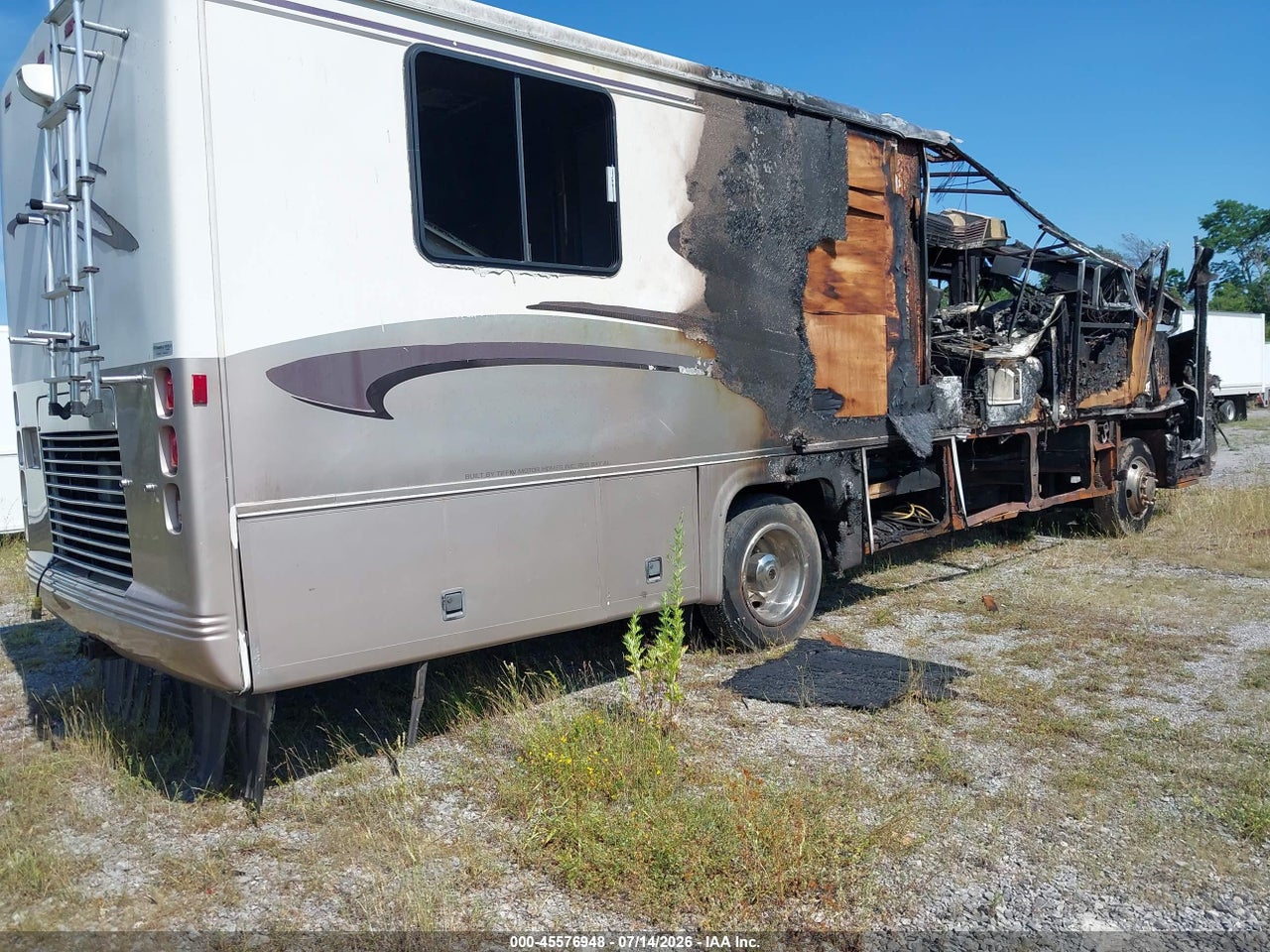 2000 FREIGHTLINER CHASSIS X LINE MOTOR HOME thumbnail 5