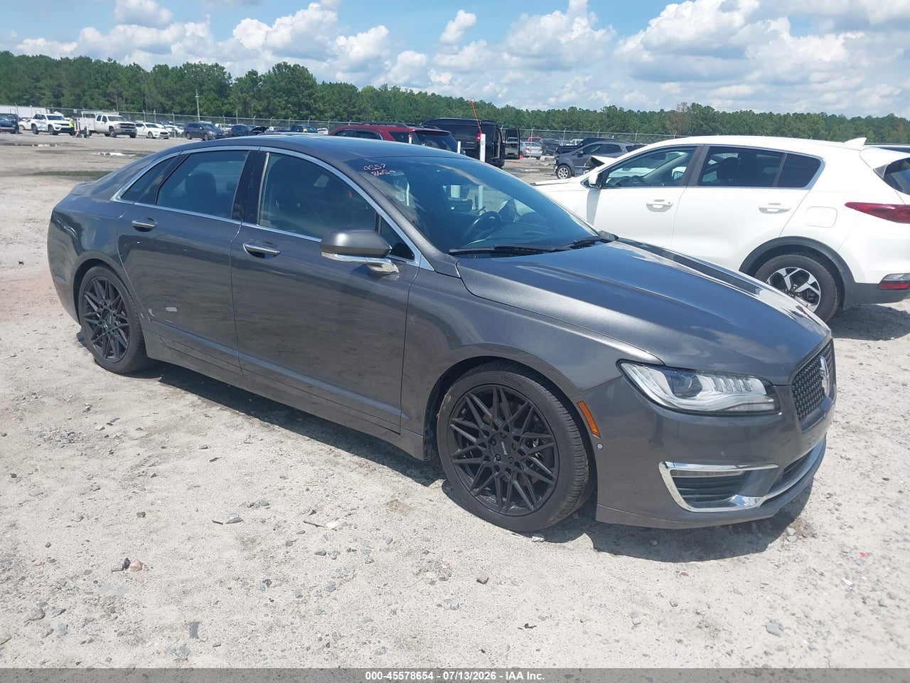 2017 LINCOLN MKZ RESERVE thumbnail 2