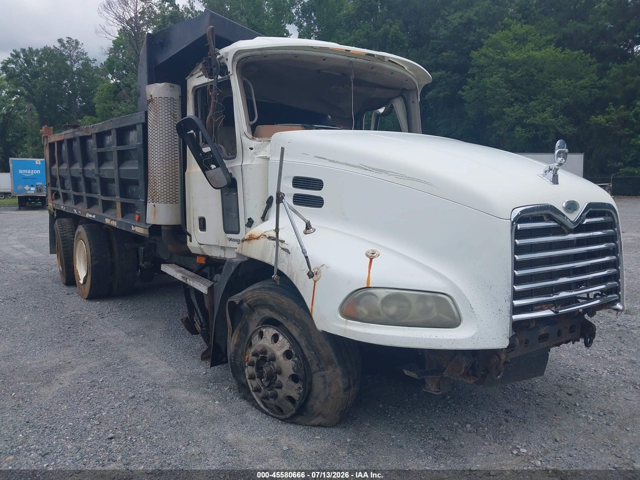 1M1AK06YX5N****** · 2005 MACK 600 CXN600
