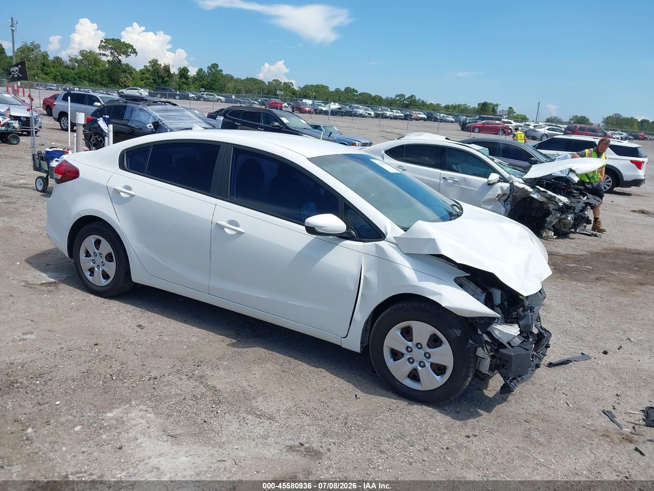 2017 KIA FORTE LX thumbnail 2