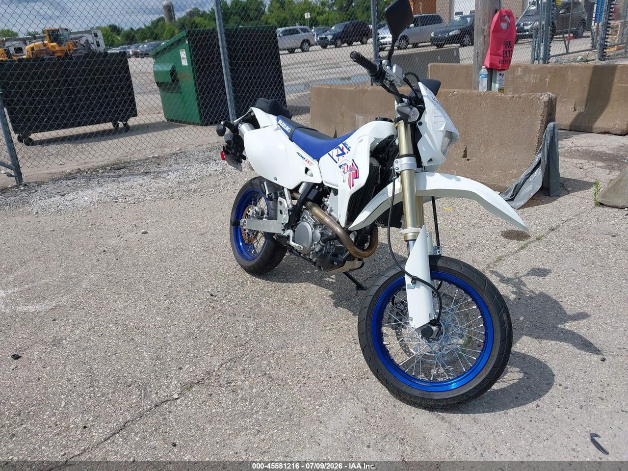 2023 SUZUKI DR-Z400 SM thumbnail 2