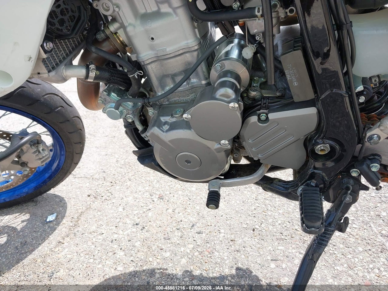 2023 SUZUKI DR-Z400 SM thumbnail 10