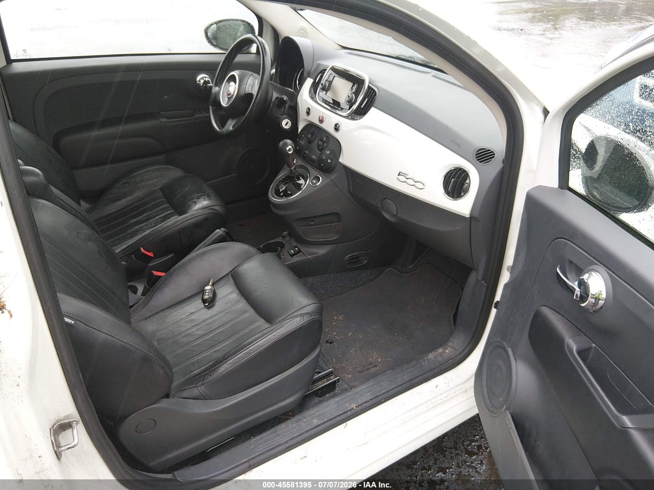 2018 FIAT 500 LOUNGE thumbnail 6