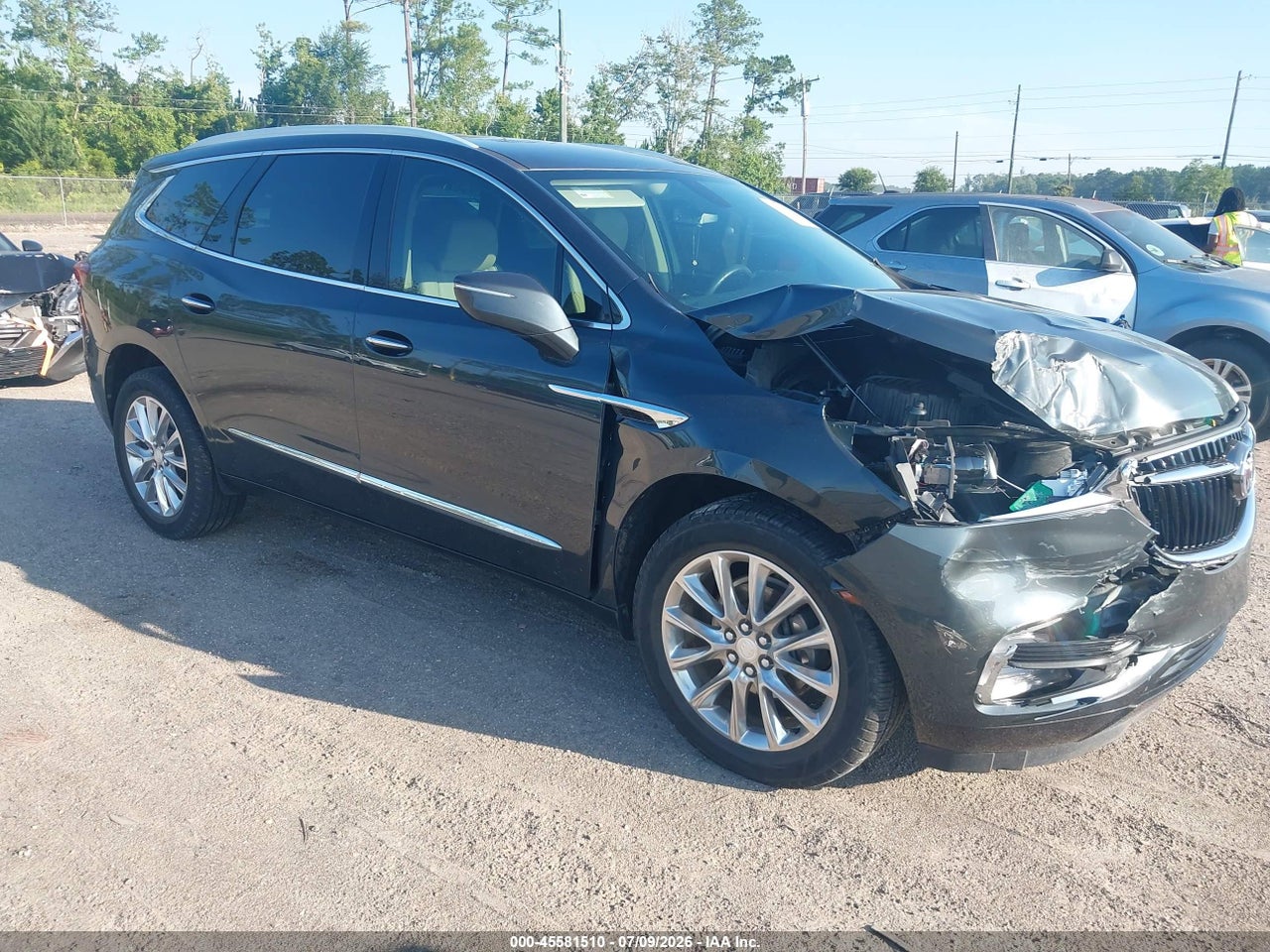 5GAERBKWXKJ****** · 2019 BUICK ENCLAVE FWD ESSENCE