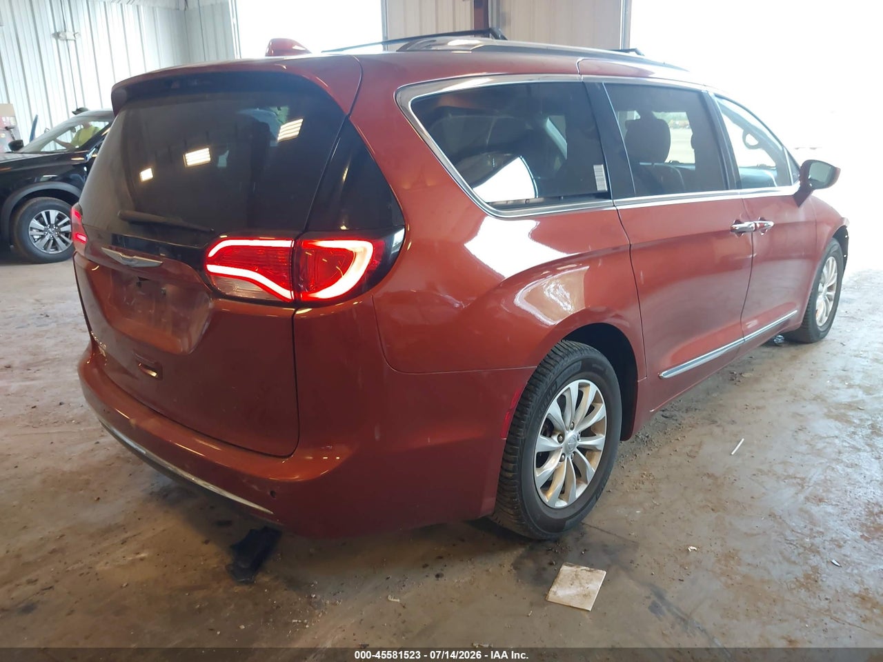 2018 CHRYSLER PACIFICA TOURING L PLUS · 4/12