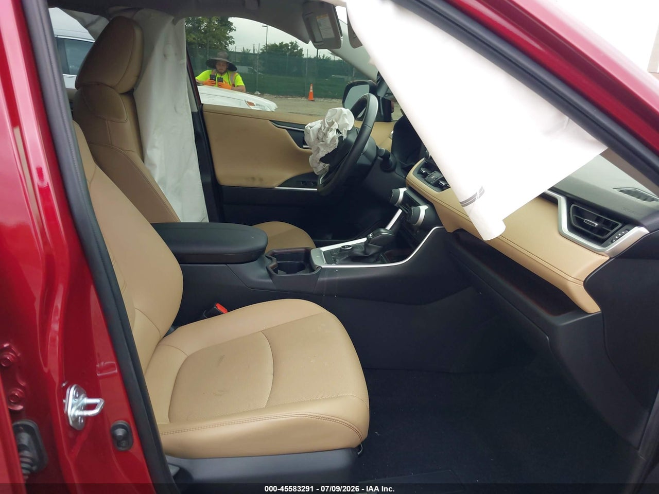 2020 TOYOTA RAV4 LIMITED thumbnail 6