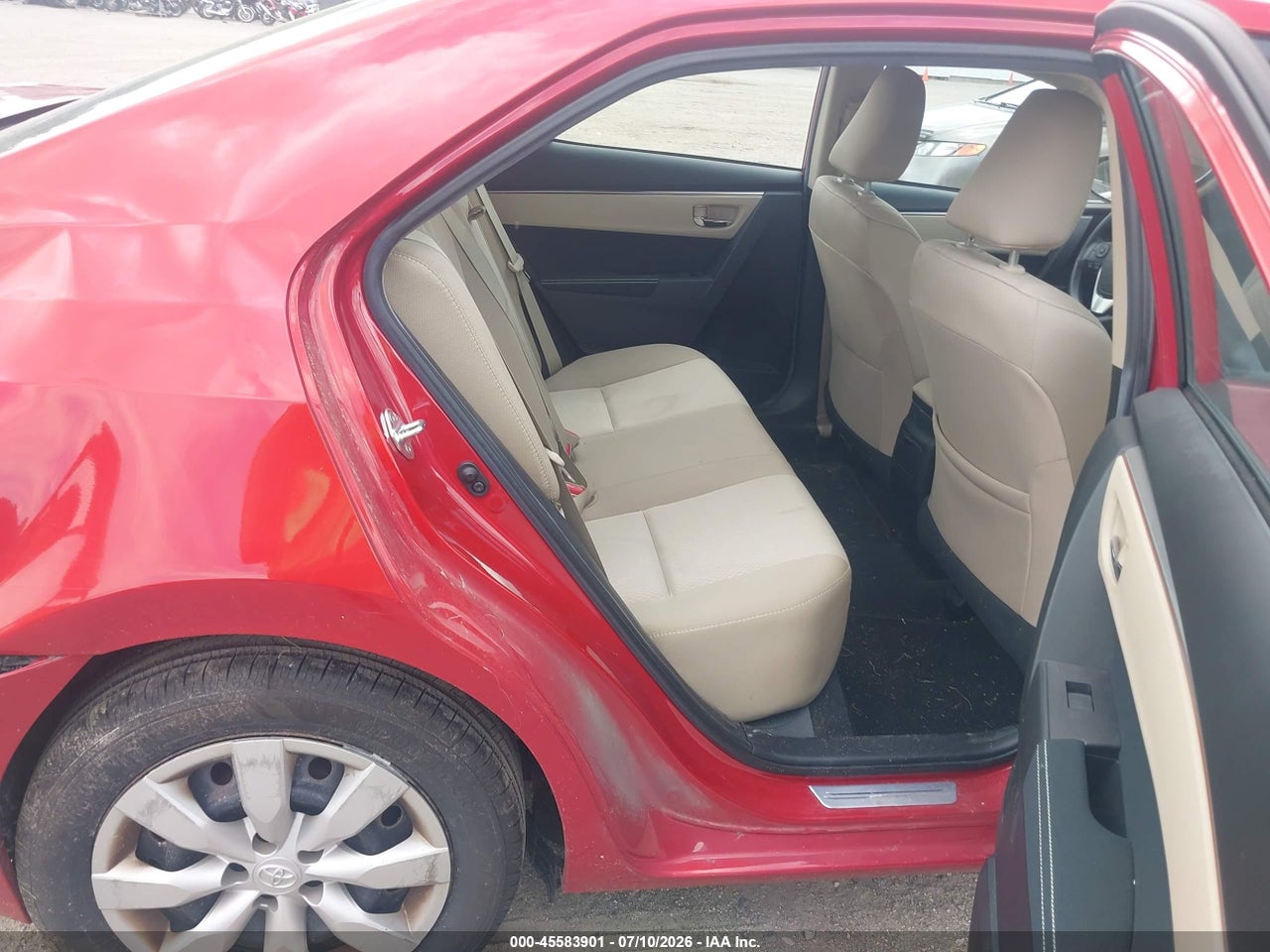 2016 TOYOTA COROLLA LE thumbnail 9