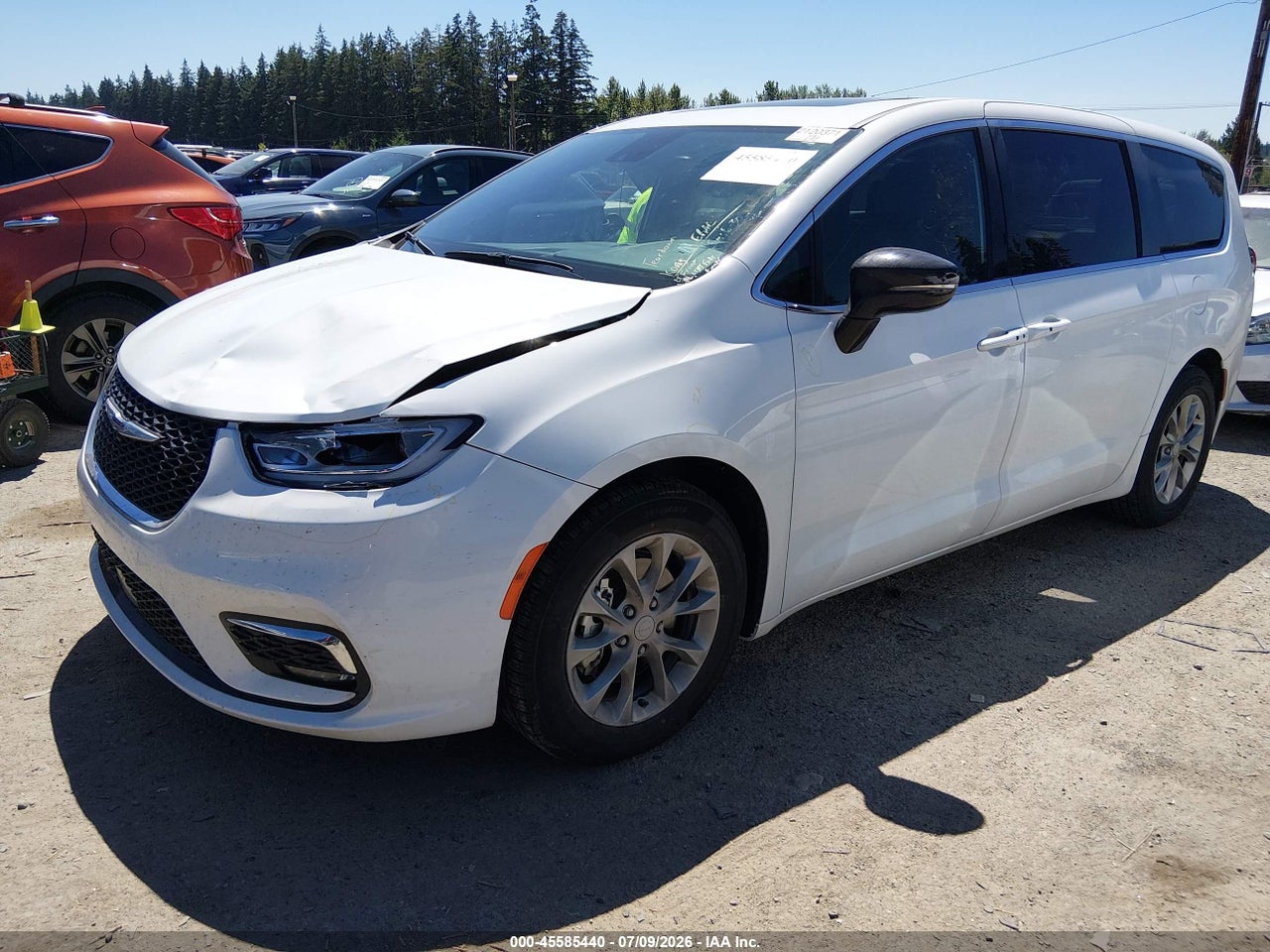 2026 CHRYSLER PACIFICA LIMITED · 2/12