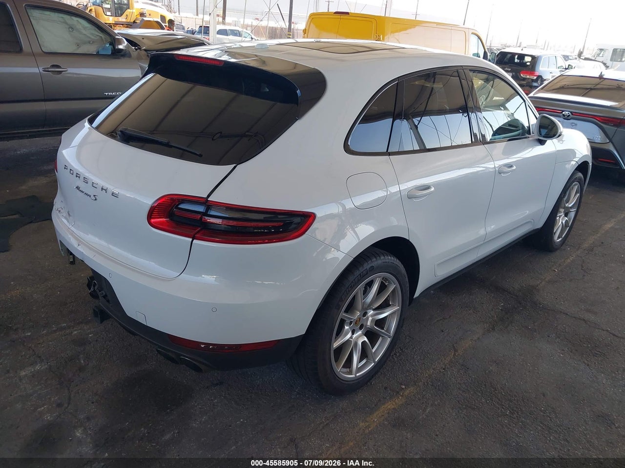 2016 PORSCHE MACAN S thumbnail 5