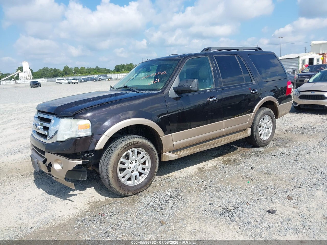 2014 FORD EXPEDITION XLT thumbnail 3