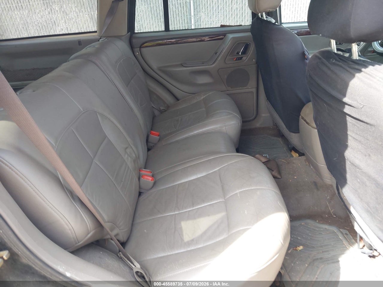 2004 JEEP GRAND CHEROKEE LIMITED thumbnail 9
