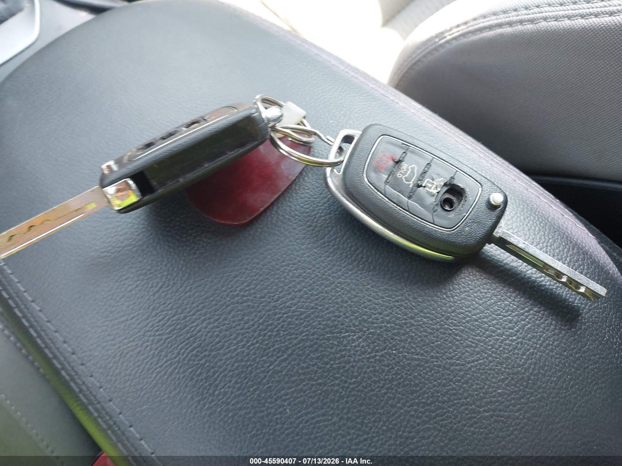 2016 HYUNDAI SANTA FE SE thumbnail 12