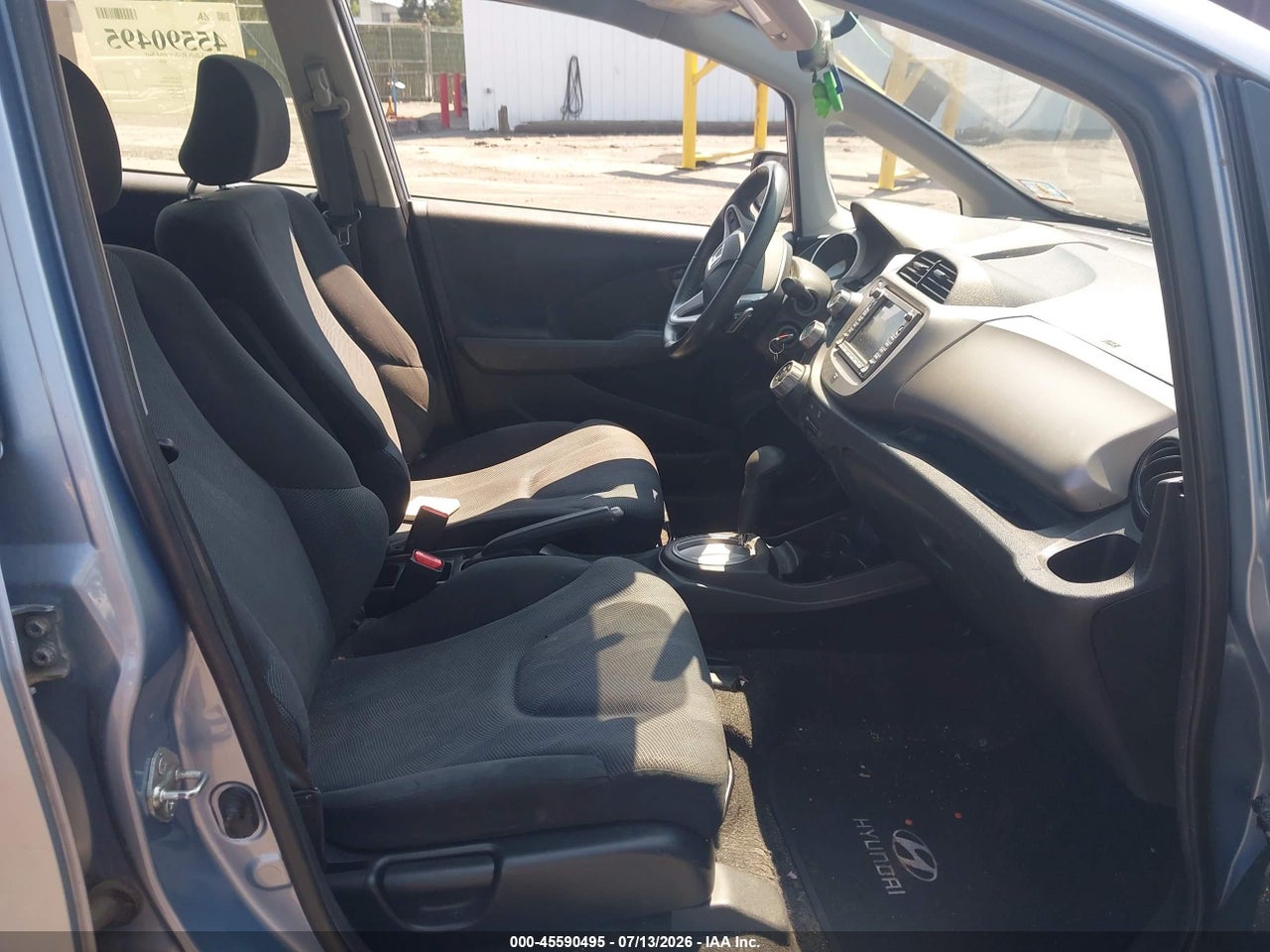 2011 HONDA FIT SPORT thumbnail 6