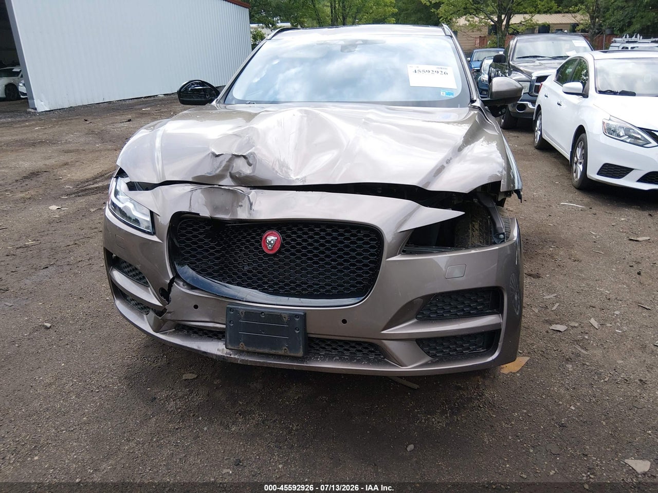 2017 JAGUAR F-PACE 35T PRESTIGE · 6/12