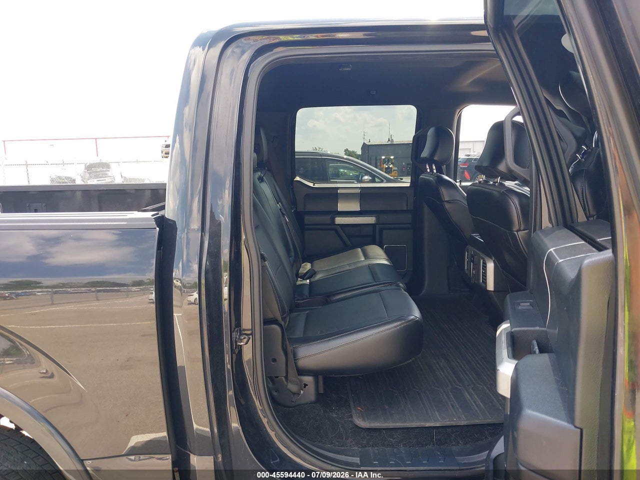 2015 FORD F-150 LARIAT thumbnail 9