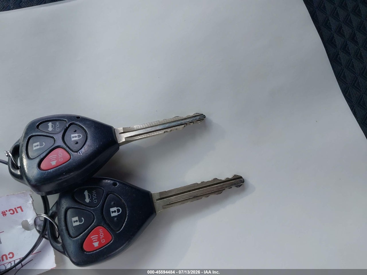 2011 TOYOTA CAMRY SE thumbnail 12