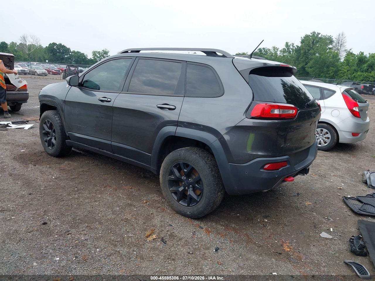 2015 JEEP CHEROKEE TRAILHAWK thumbnail 4