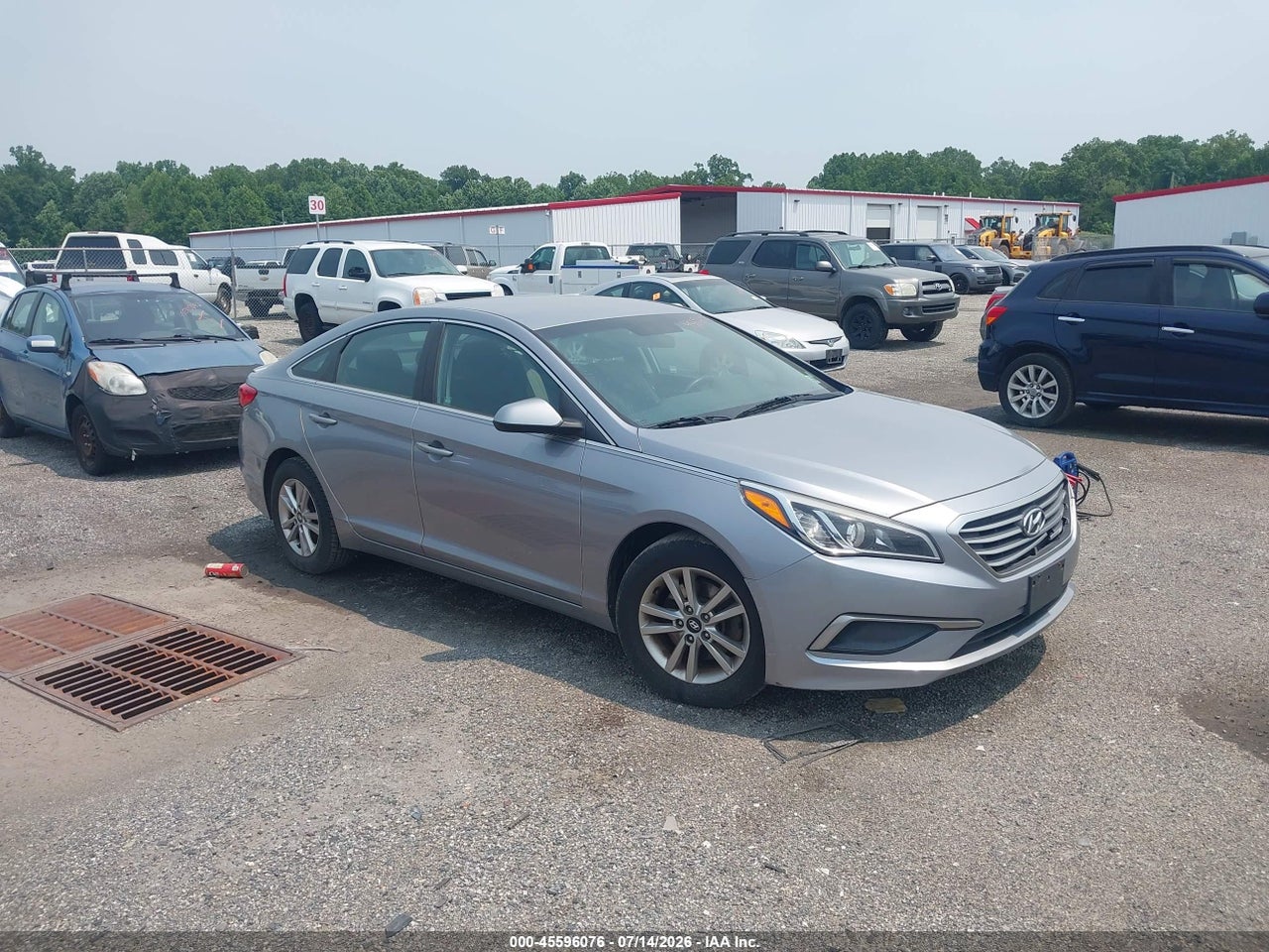 2017 HYUNDAI SONATA   thumbnail 2