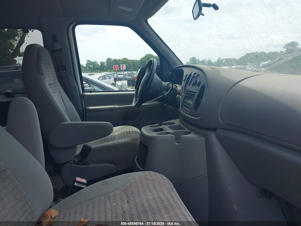 2000 FORD E-250 COMMERCIAL/RECREATIONAL thumbnail 6