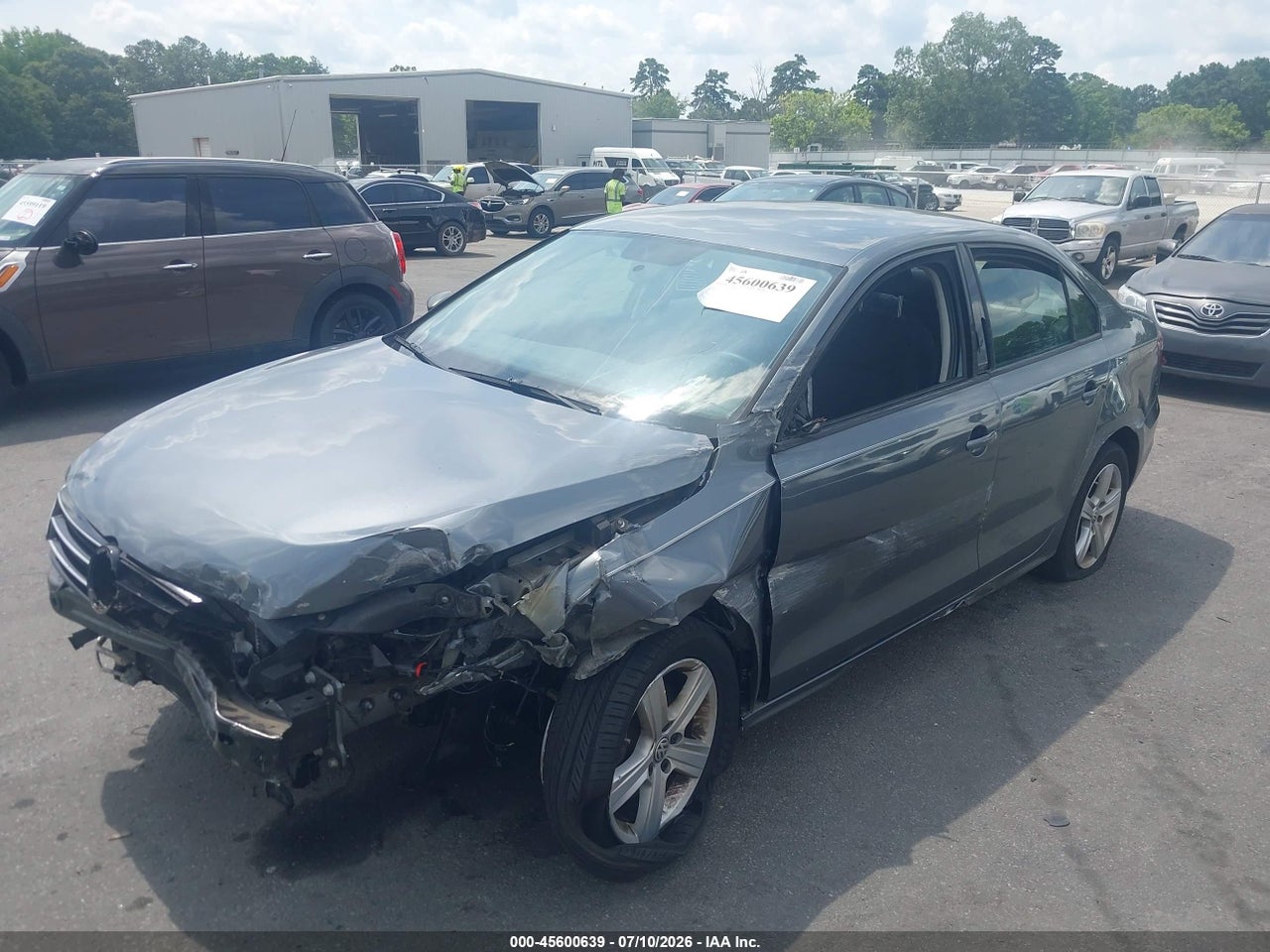 2016 VOLKSWAGEN JETTA 1.4T S thumbnail 3