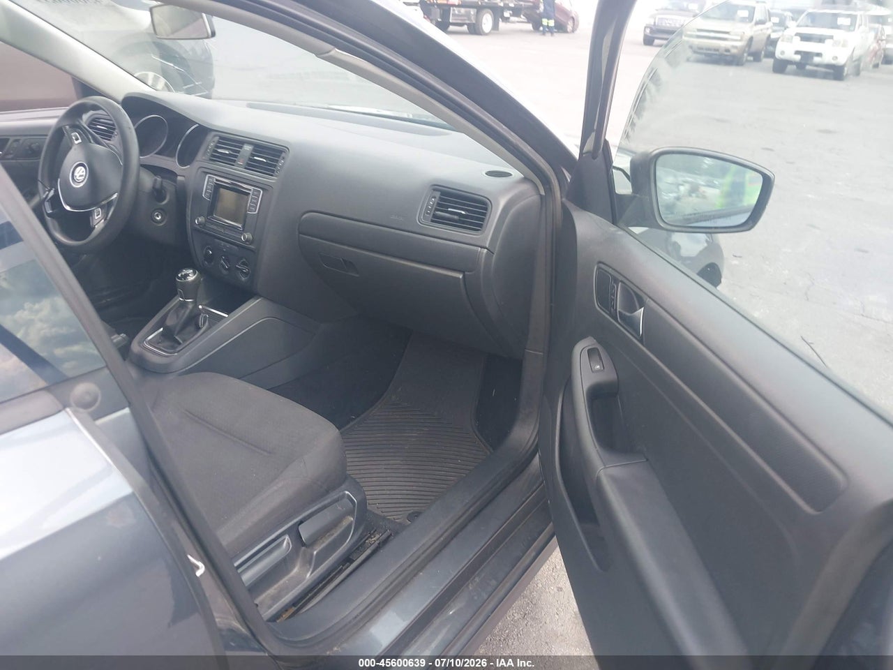 2016 VOLKSWAGEN JETTA 1.4T S thumbnail 6