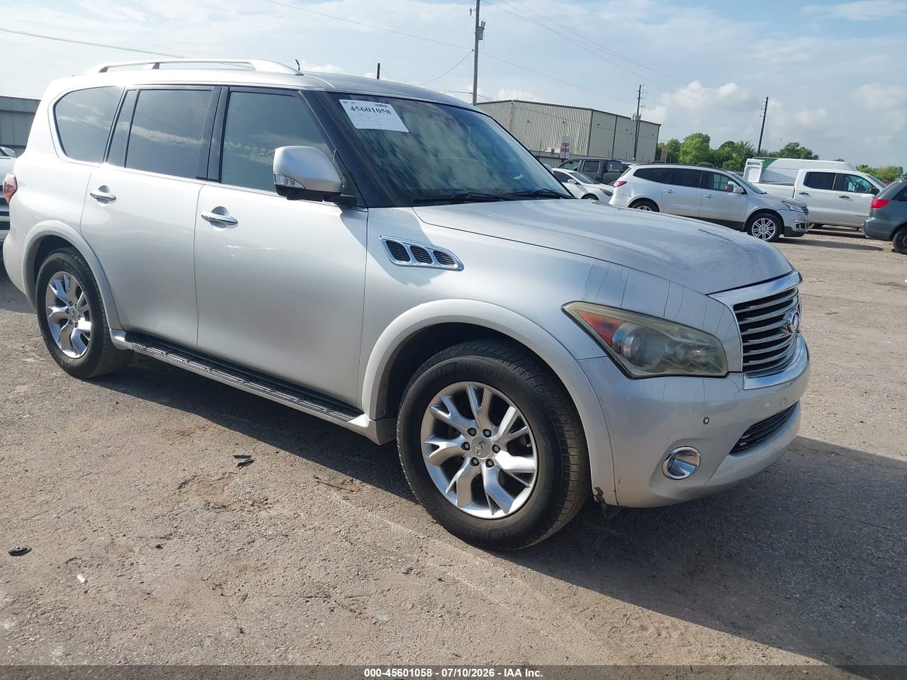 2011 Infiniti QX56