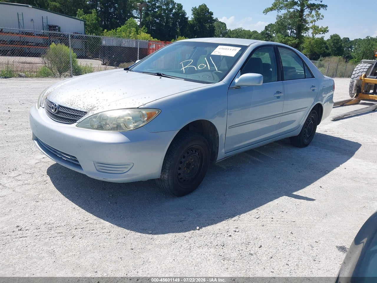 2005 TOYOTA CAMRY LE thumbnail 3