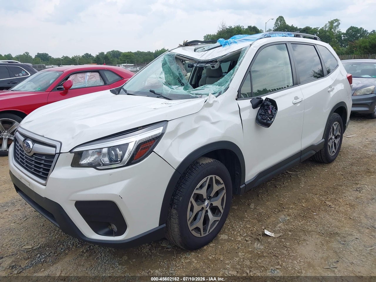 2020 SUBARU FORESTER PREMIUM thumbnail 3