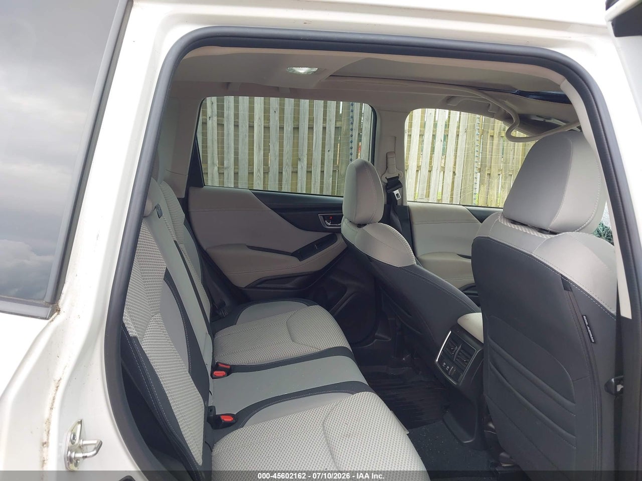 2020 SUBARU FORESTER PREMIUM thumbnail 9