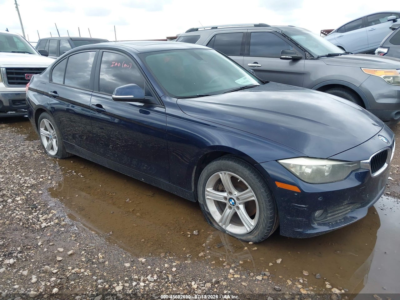 2015 BMW 320I XDRIVE thumbnail 2