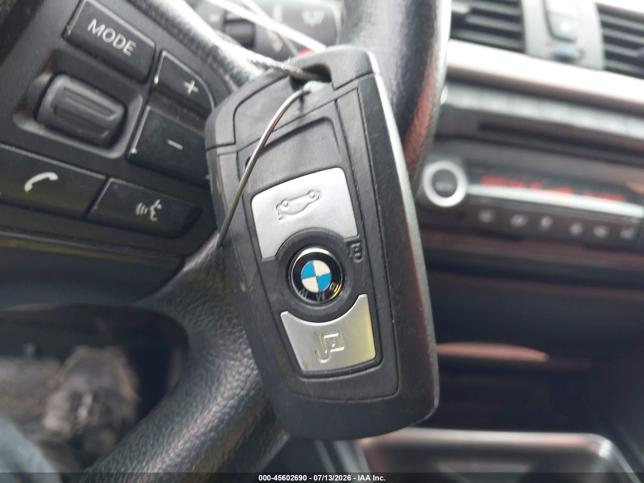 2015 BMW 320I XDRIVE thumbnail 12
