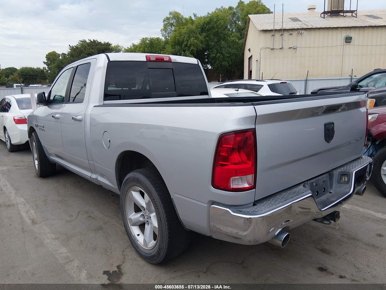 2014 RAM 1500 BIG HORN thumbnail 4