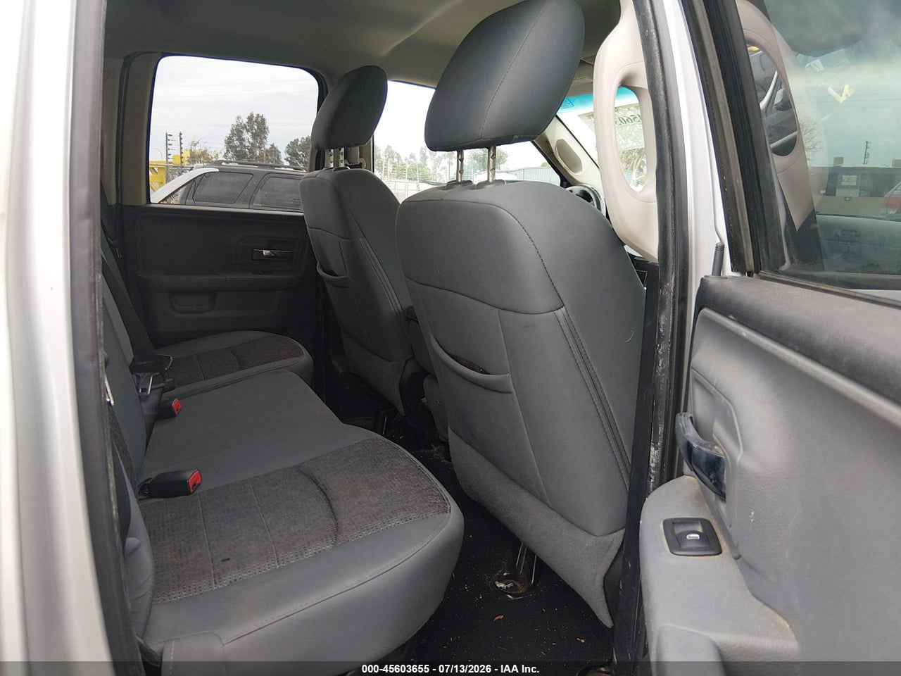 2014 RAM 1500 BIG HORN thumbnail 9
