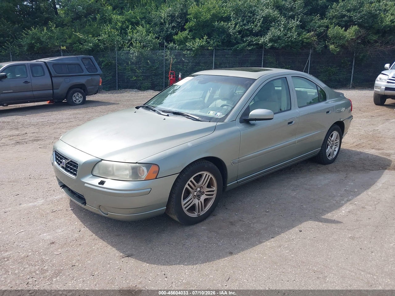 2006 VOLVO S60 2.5T thumbnail 3